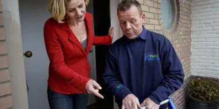Waarschuwing voor Babbeltrucs: Blijf Alert op Nepmedewerkers
